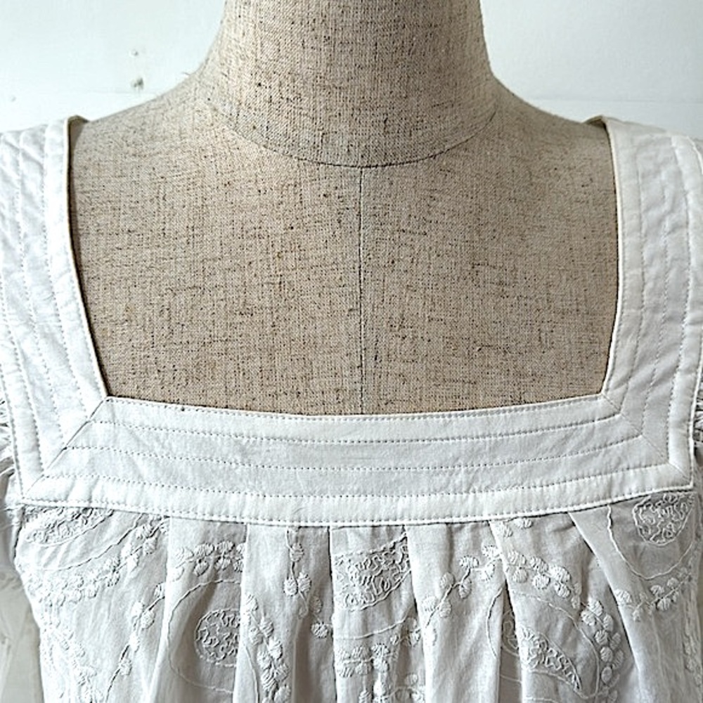 Laundry by Shelli Segal Top! - Picture 5 of 7